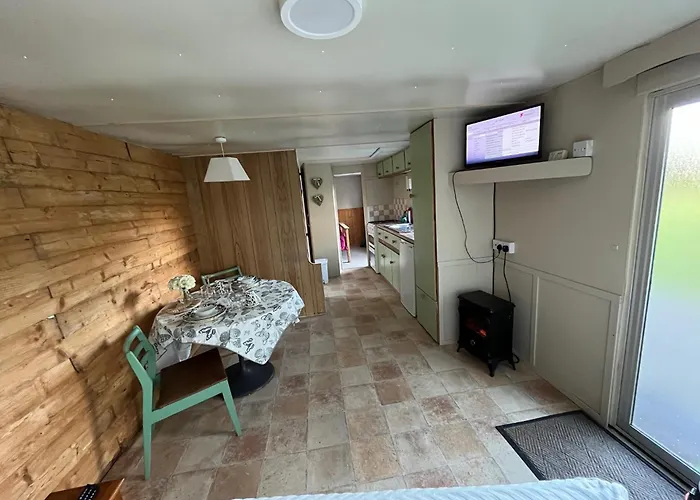 Donegal With Hot Tub Option Chalet *